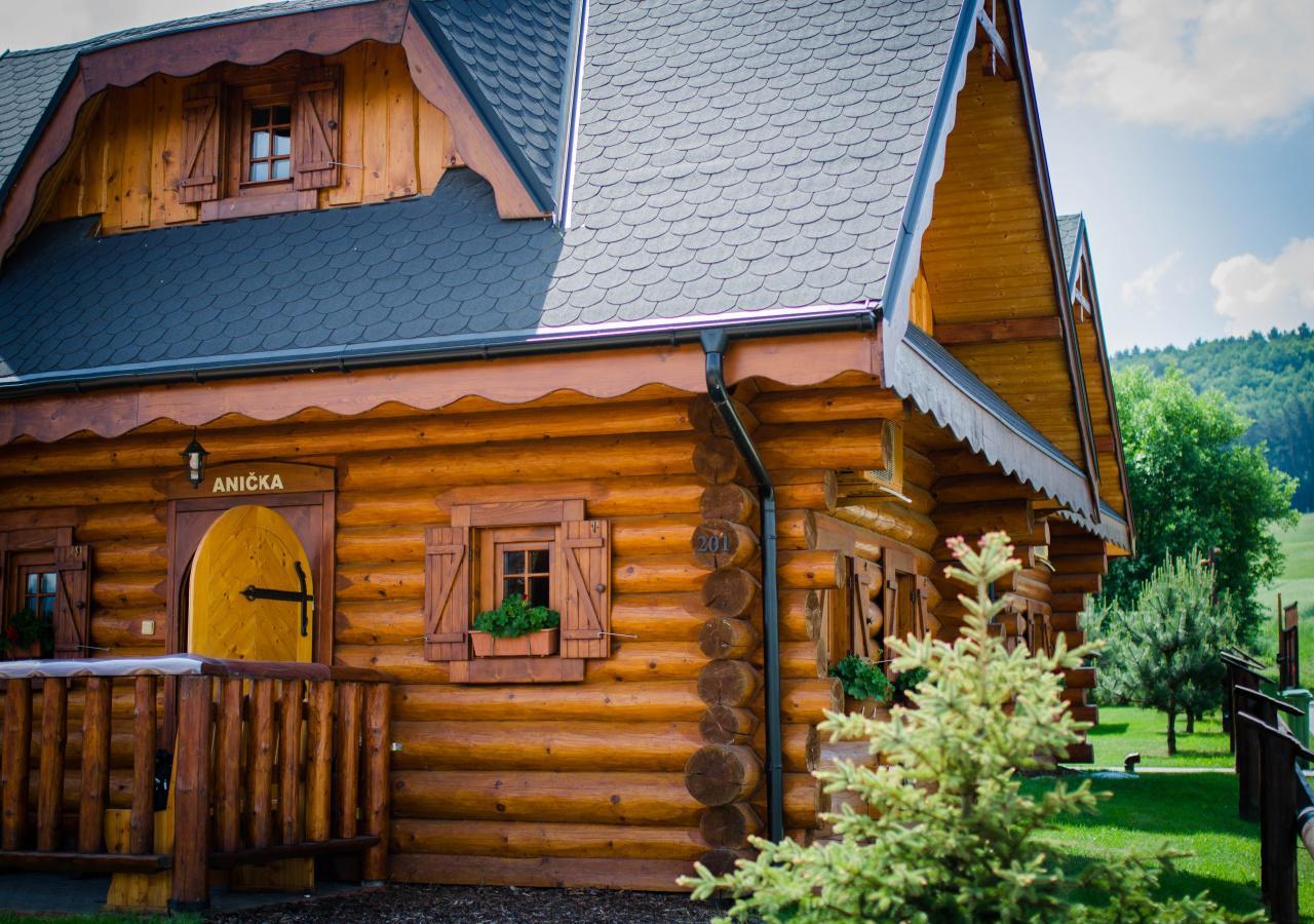 Ubytovanie Koliba Pacho - Zrub Anicka Prievidza Buitenkant foto